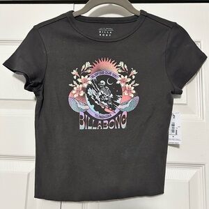 Billabong Surfing Our Way to Paradise Cropped T-Shirt in Brown Medium NWT